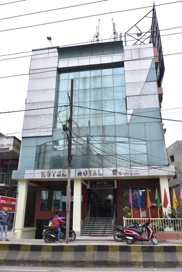 Hotel Royal Surya Gaya Exterior foto